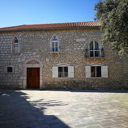 Family Friendly Apartments Island Rab Kampor Εξωτερικό φωτογραφία