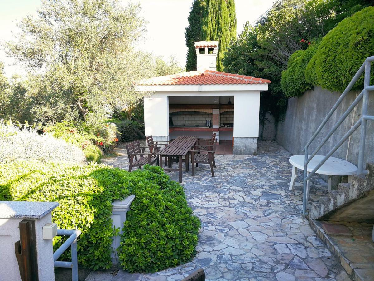 Family Friendly Apartments Island Rab Kampor Εξωτερικό φωτογραφία