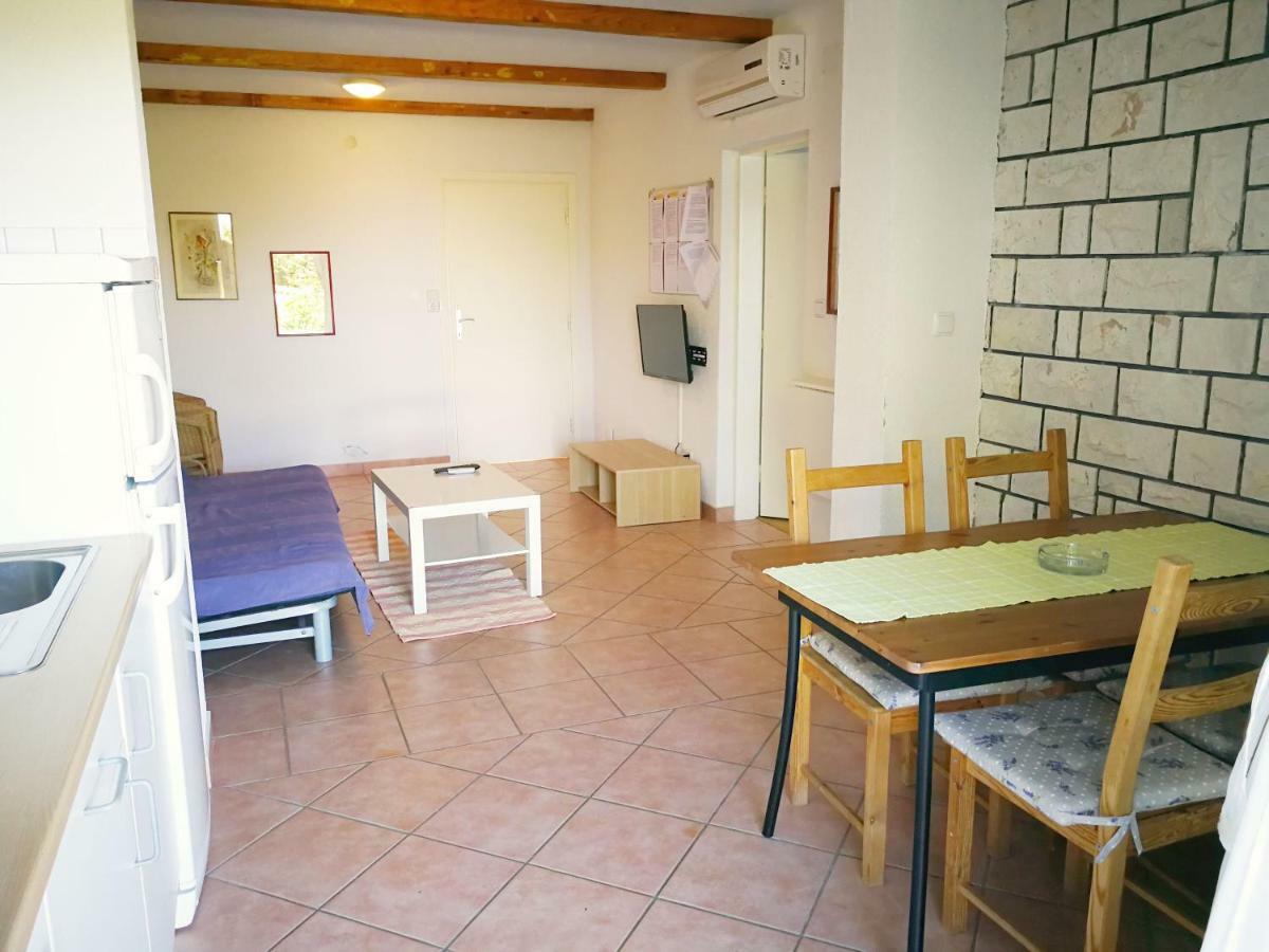 Family Friendly Apartments Island Rab Kampor Εξωτερικό φωτογραφία