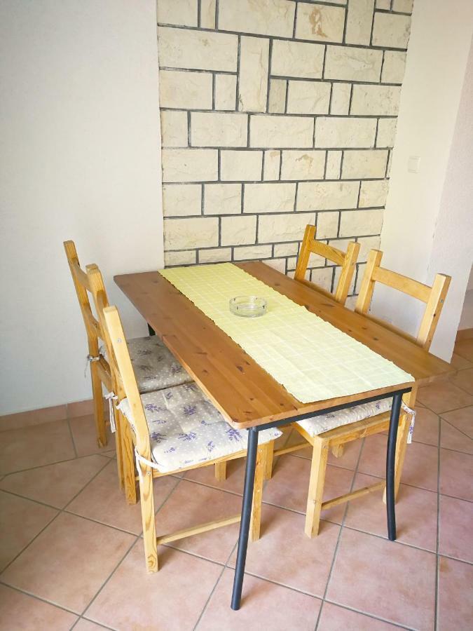 Family Friendly Apartments Island Rab Kampor Εξωτερικό φωτογραφία