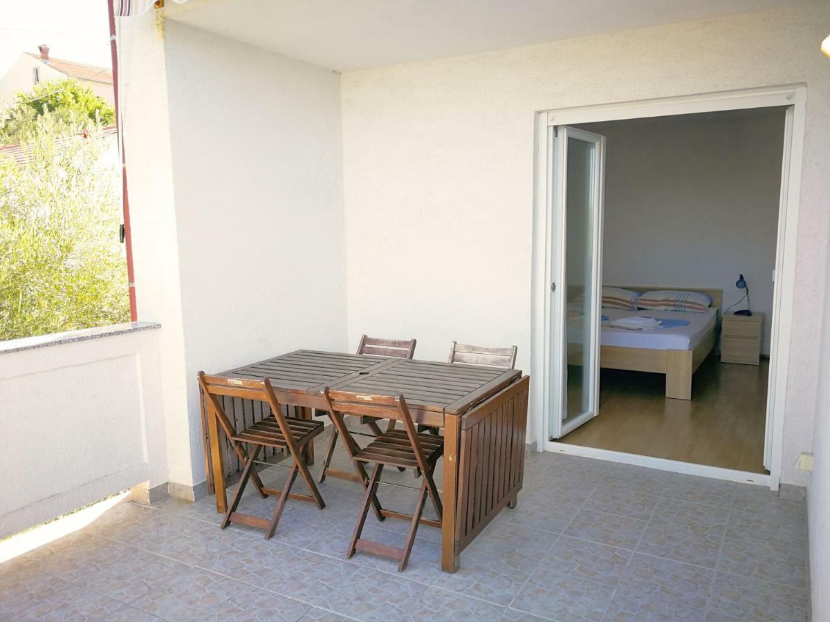 Family Friendly Apartments Island Rab Kampor Εξωτερικό φωτογραφία