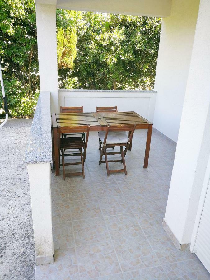 Family Friendly Apartments Island Rab Kampor Εξωτερικό φωτογραφία