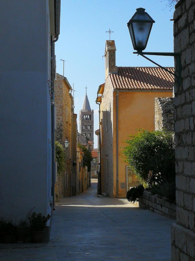 Family Friendly Apartments Island Rab Kampor Εξωτερικό φωτογραφία