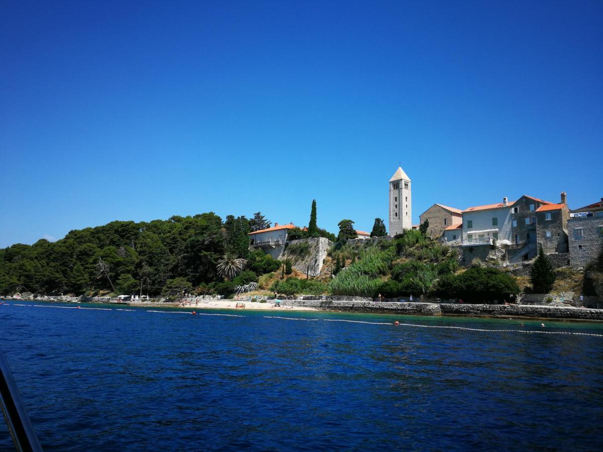 Family Friendly Apartments Island Rab Kampor Εξωτερικό φωτογραφία